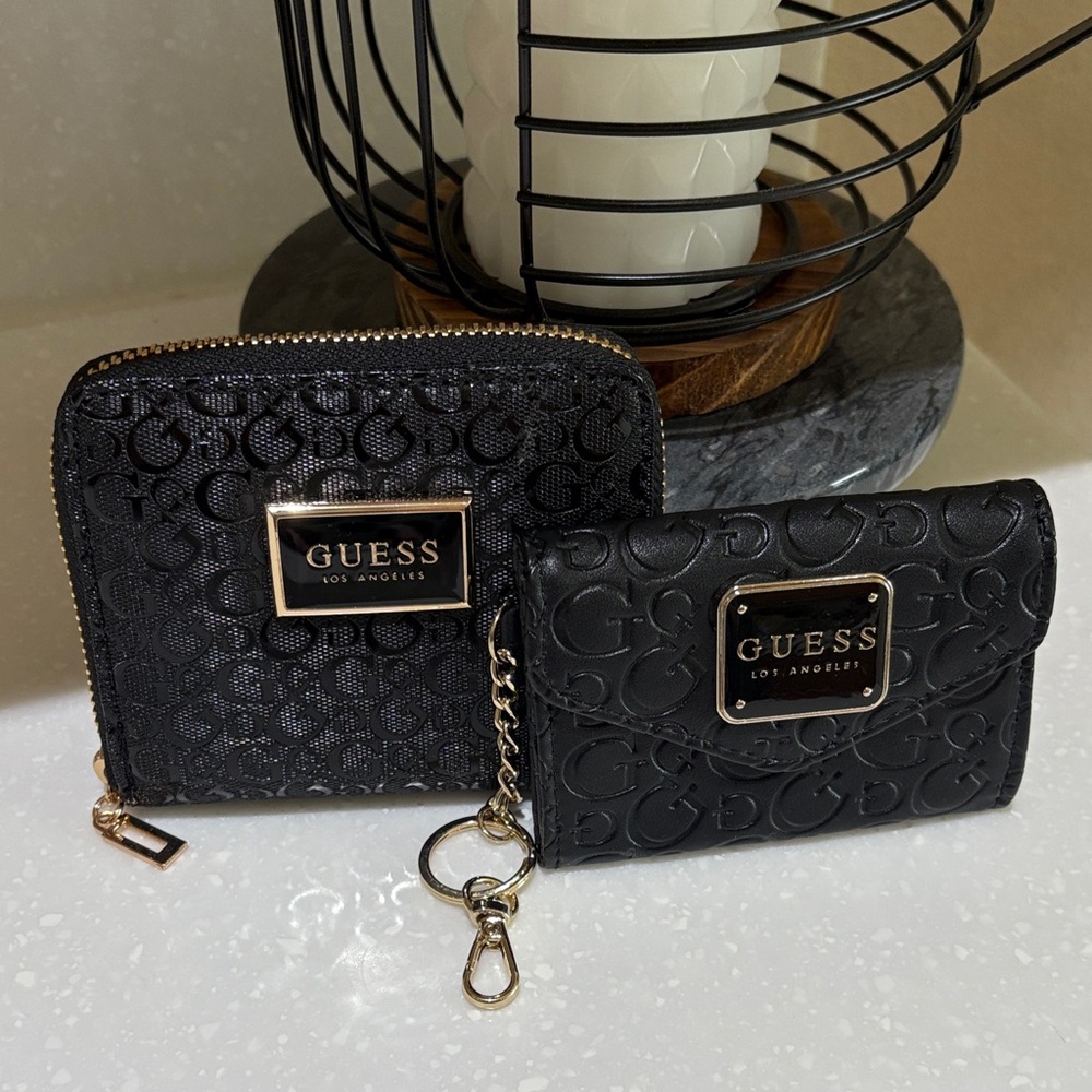 GUESS Black Embossed Wallet and Keychain Set